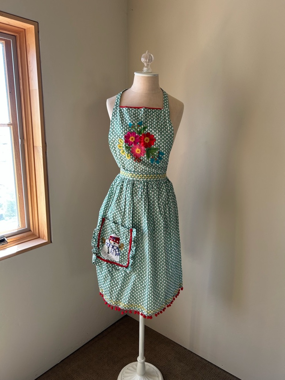 Sundance Christmas Apron
